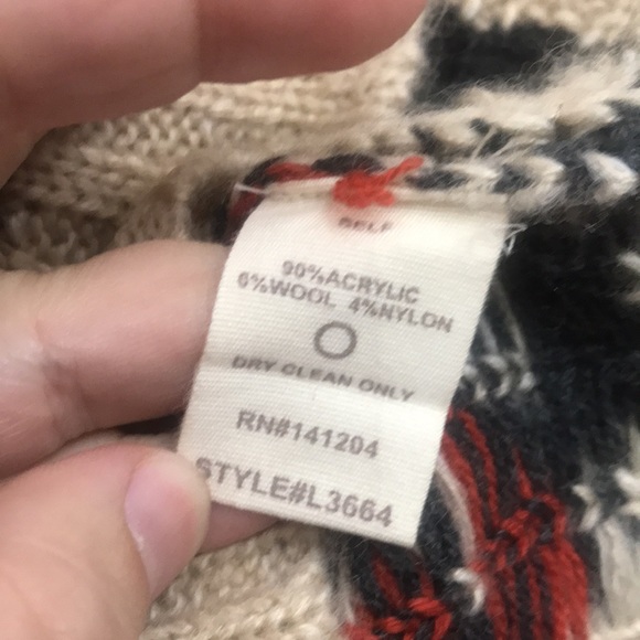 Hem & Thread Aztec Design Sweater - Picture 6 of 10